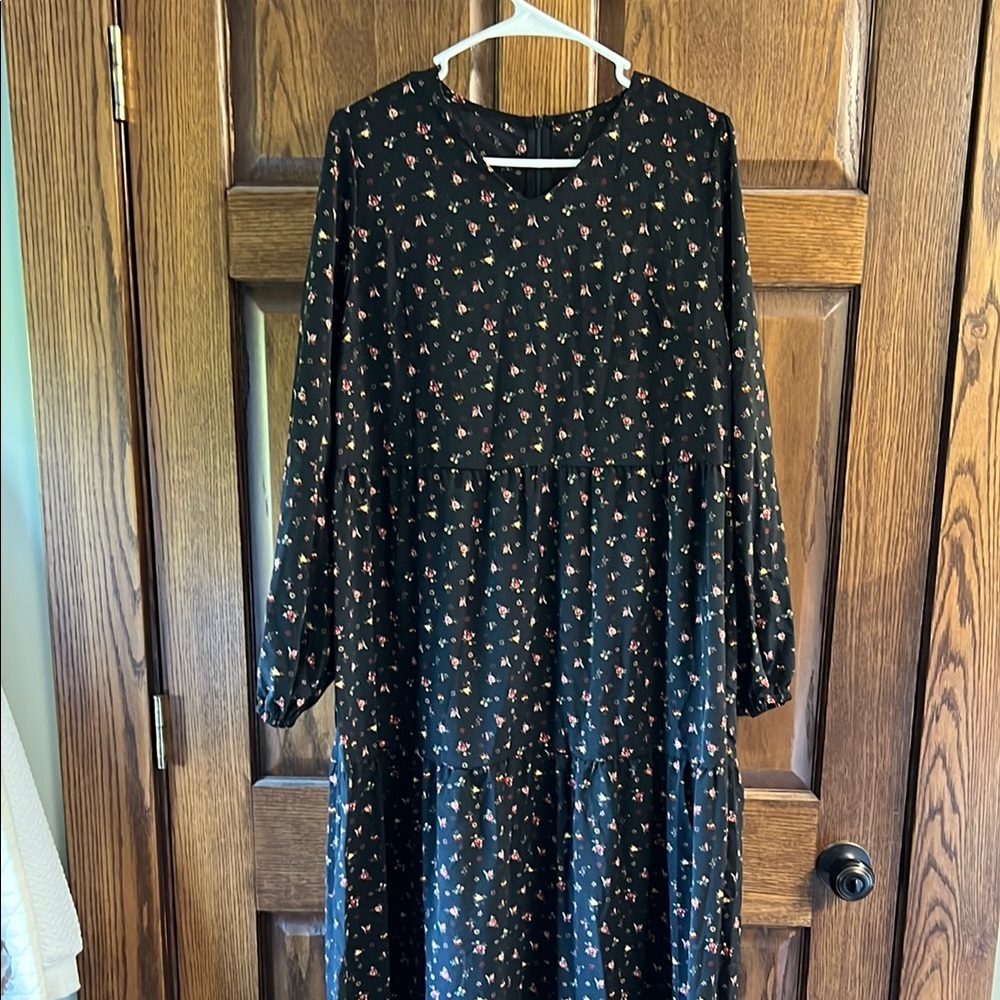 Floral Black Long Sleeve Dress